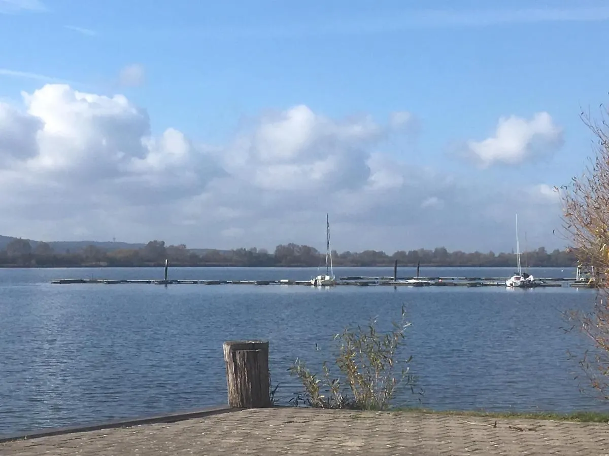 Ferienwohnung Fraenkisches Seenland - Fewo Antje Mitteleschenbach 0*,  Germania